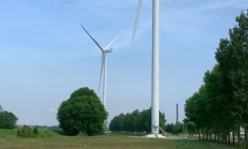 Plan om omwonenden Moerdijkse windmolens eerder te laten profiteren van opbrengsten